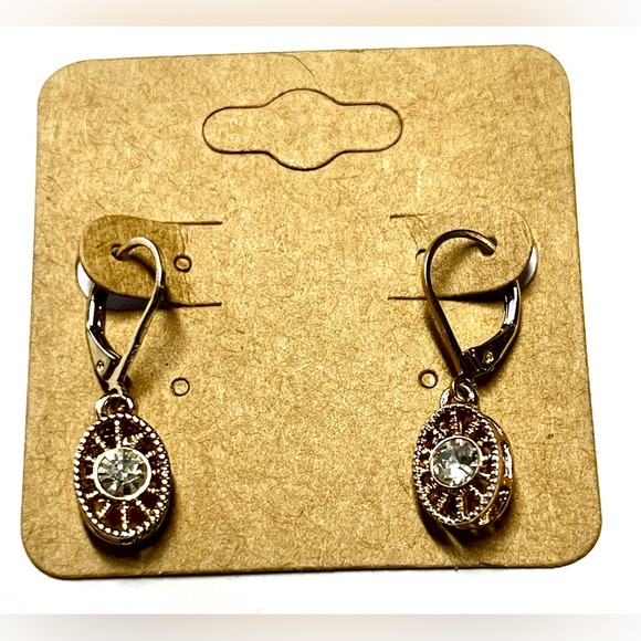 Vintage Gold Earrings with Crystal Accents - Picture 6 of 6